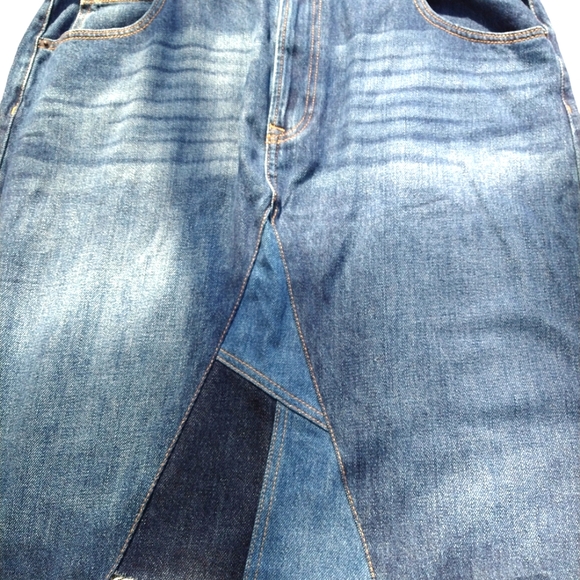 Time and True Ladies Denim Patch Work Skirt - Picture 3 of 7